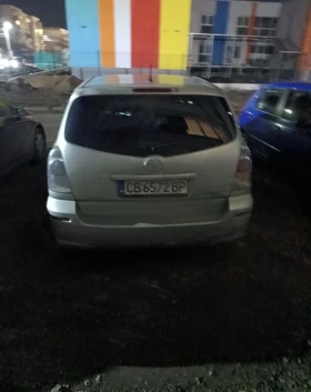 Toyota Corolla verso, снимка 3
