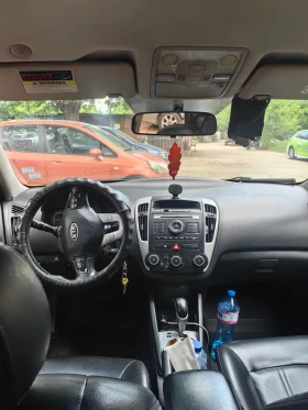Kia Ceed 1.6 GAS AVTOMAT, снимка 9