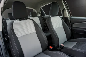 Toyota Yaris 1.5HYBRID ACTIVE , снимка 14
