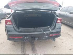 Kia K5, снимка 14