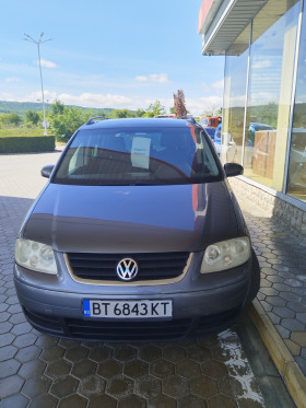 VW Touran, снимка 1 - Автомобили и джипове - 45399015
