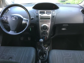 Обява за продажба на Toyota Yaris 1.0! 31000 км ~7 700 лв. - изображение 7