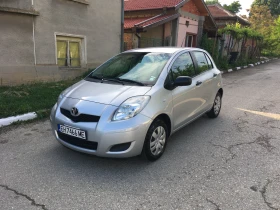 Обява за продажба на Toyota Yaris 1.0! 31000 км ~7 700 лв. - изображение 1