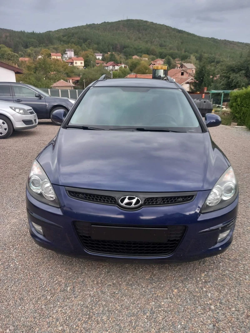 Hyundai I30 CW 1.6CRDi-90HP, снимка 10 - Автомобили и джипове - 47396905