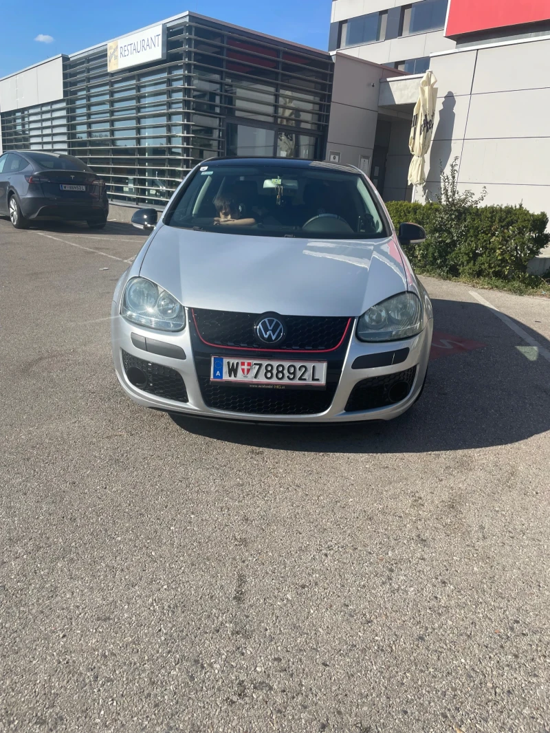 VW Golf 1.9 Tdi 105 , снимка 3 - Автомобили и джипове - 47541090