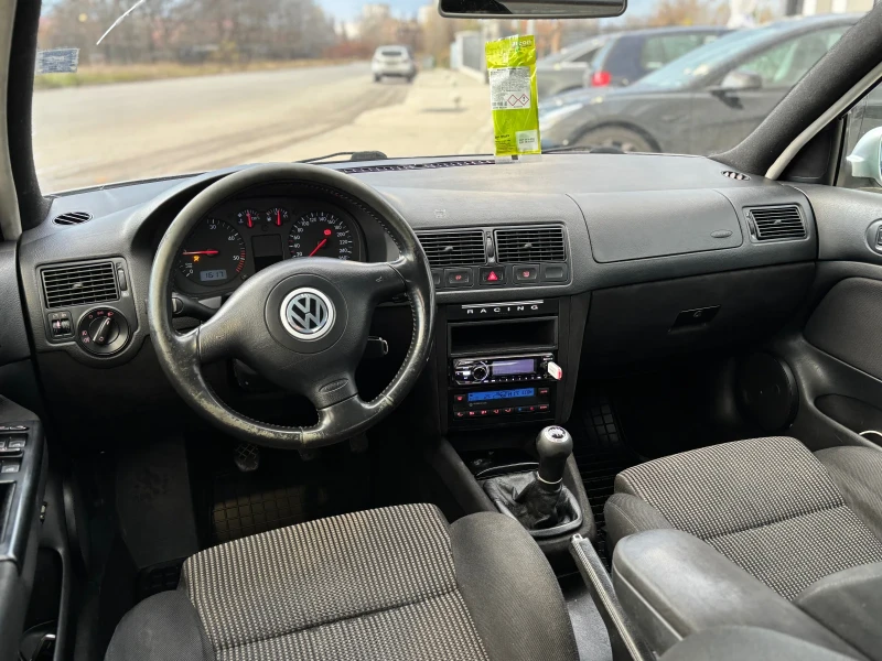 VW Golf 1.9 TDI 116 //4 motion 6 graded //, снимка 14 - Автомобили и джипове - 48069692