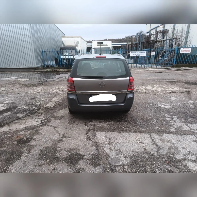 Opel Zafira, снимка 11 - Автомобили и джипове - 48500266