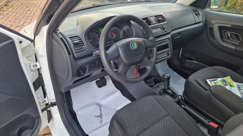 Skoda Roomster 1.2TSI DSG , снимка 8 - Автомобили и джипове - 48855971