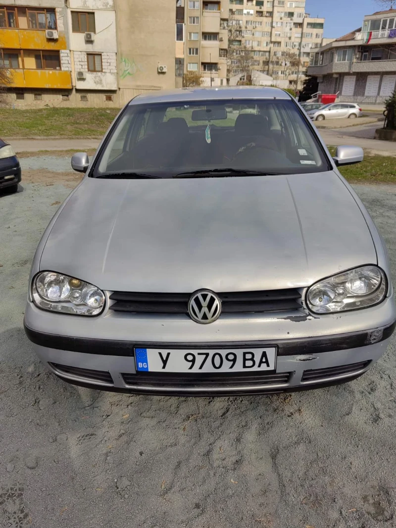 VW Golf 4, снимка 1 - Автомобили и джипове - 49042392