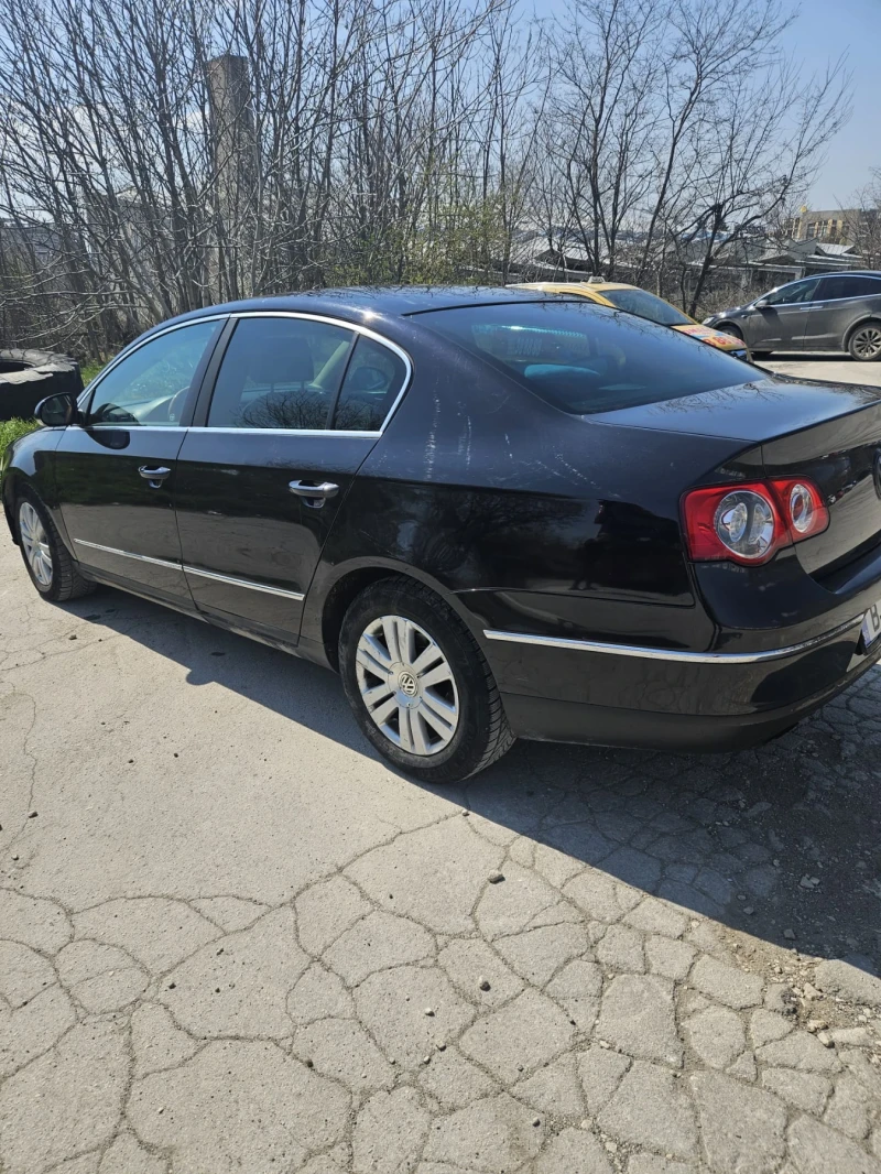 VW Passat, снимка 3 - Автомобили и джипове - 49584594