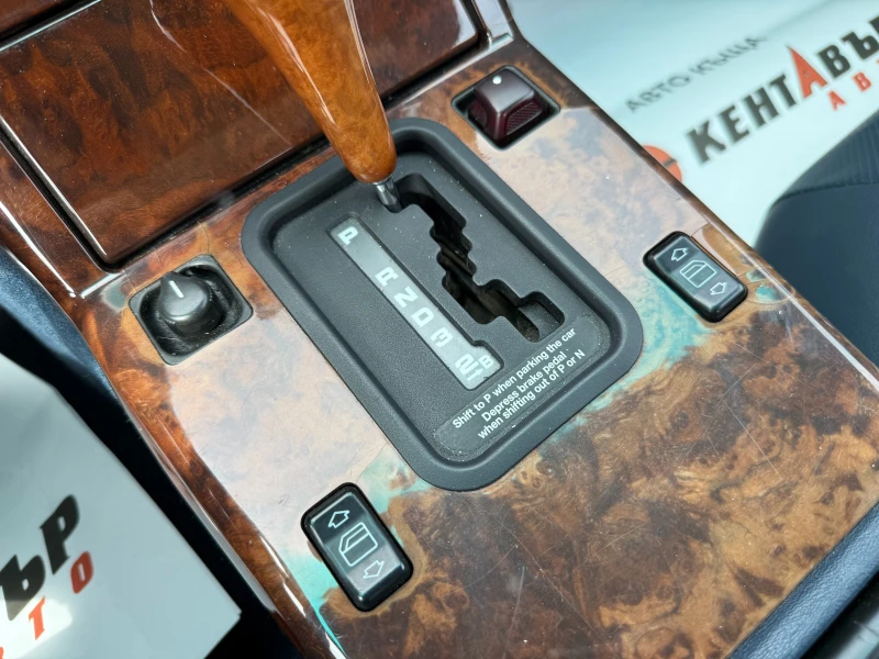 Mercedes-Benz SL 500 Уникално запазен, снимка 10 - Автомобили и джипове - 49663624