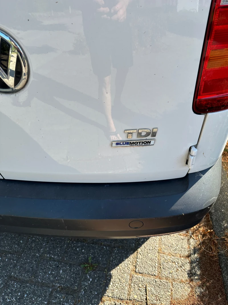 VW Caddy 2.0 TDI, снимка 7 - Автомобили и джипове - 52268436