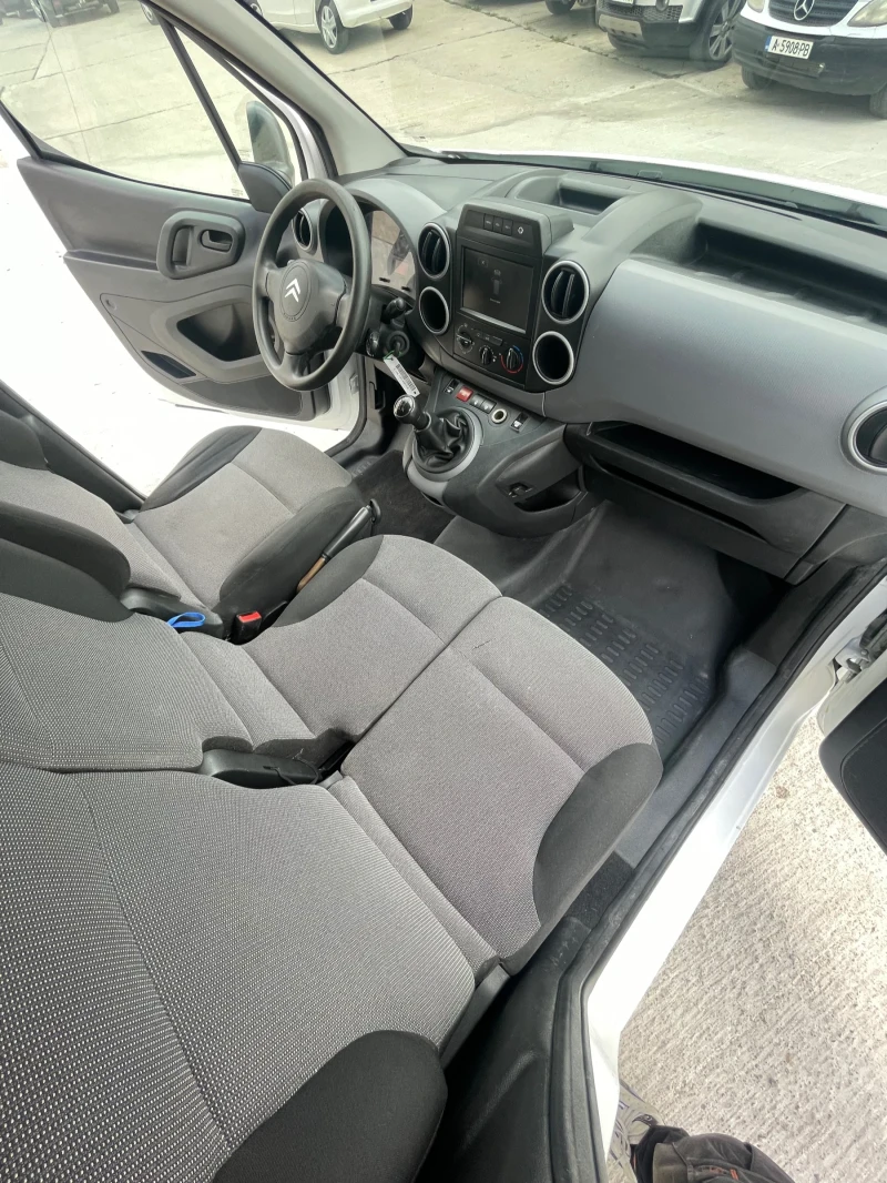 Citroen Berlingo 1.6blueHDI-99к.с., снимка 9 - Автомобили и джипове - 51899695