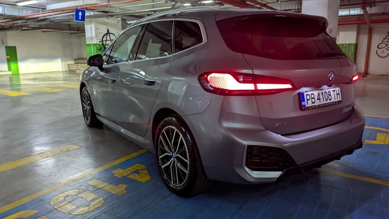 BMW 2 Active Tourer 225e xDrive Plug-in, снимка 10 - Автомобили и джипове - 52638210