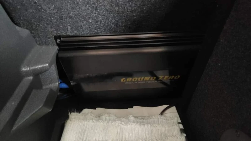 Opel Corsa OPC  Nurburgring Edition , снимка 17 - Автомобили и джипове - 53090591