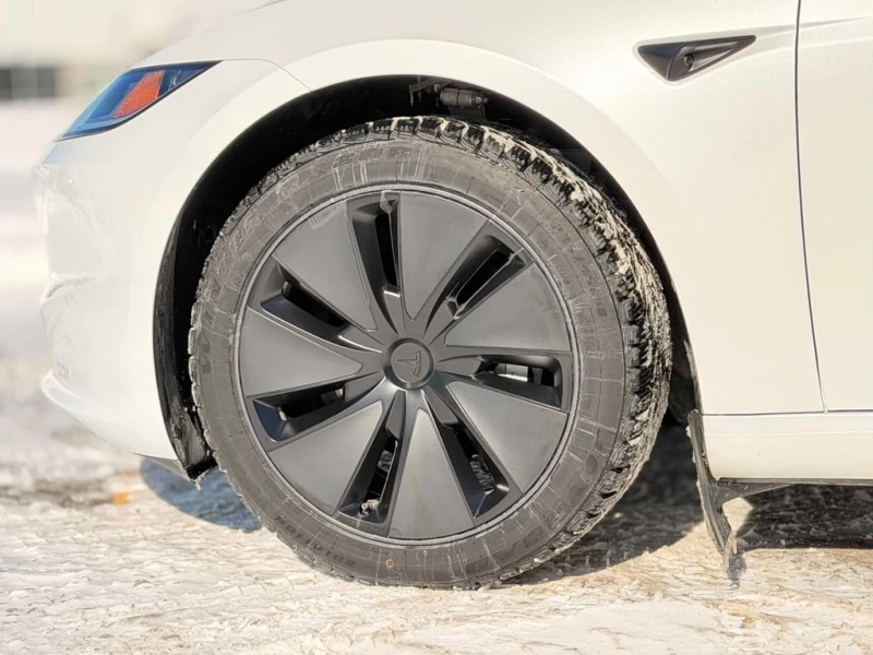 Tesla Model 3 * Long Range * CARFAX * БЕЗ ПЪРВОНАЧАЛНА ВНОСКА, снимка 7 - Автомобили и джипове - 53421877