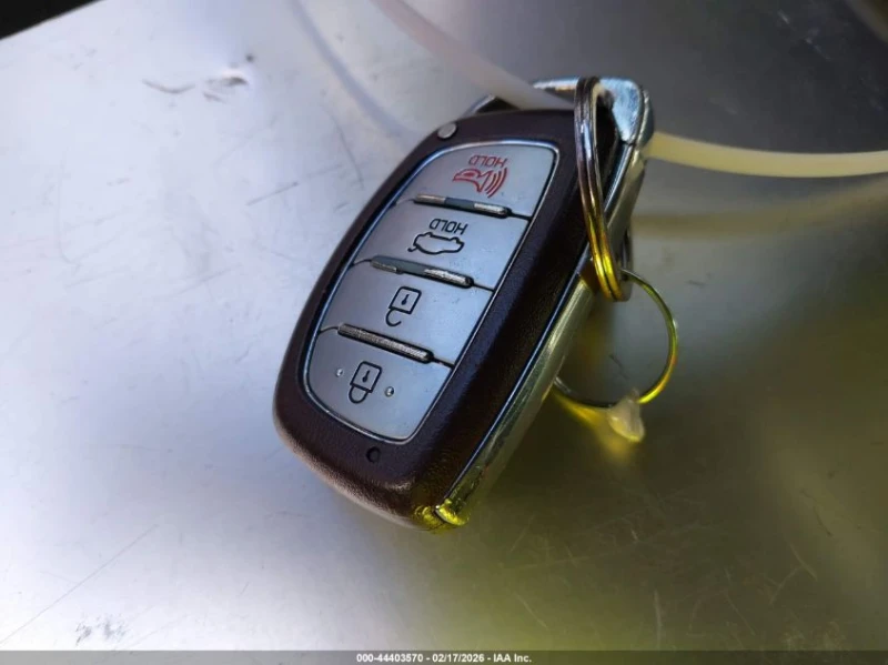 Hyundai Elantra 2.0l Limited, снимка 11 - Автомобили и джипове - 53583182