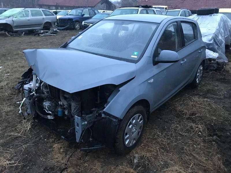 Hyundai I20 1.2i,86кс.,G4LA, снимка 2 - Автомобили и джипове - 24211095