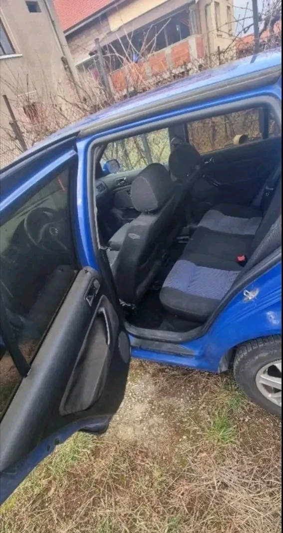VW Golf 1.9 90 - изображение 9