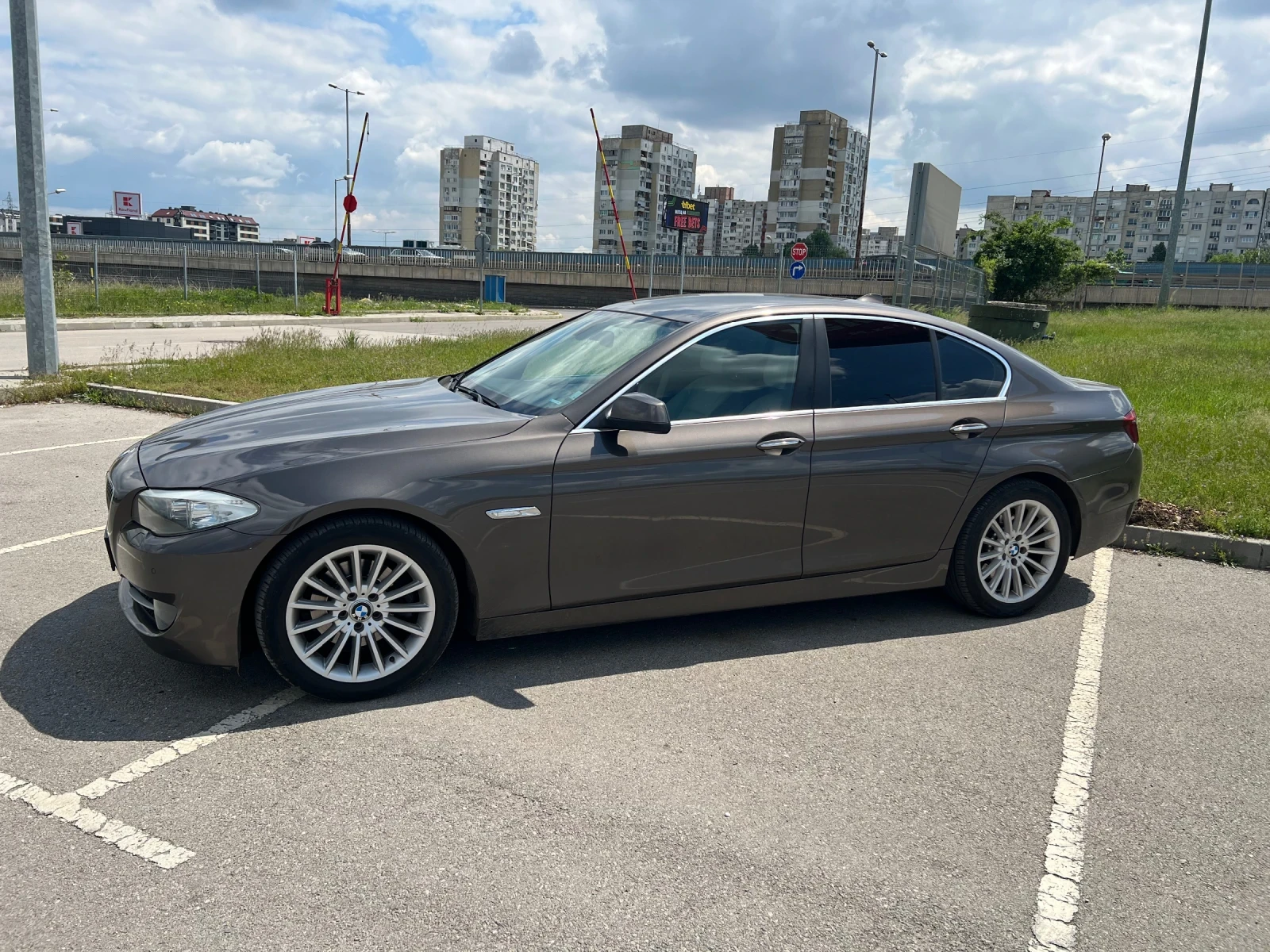 BMW 530 3.0i 204кс - изображение 7