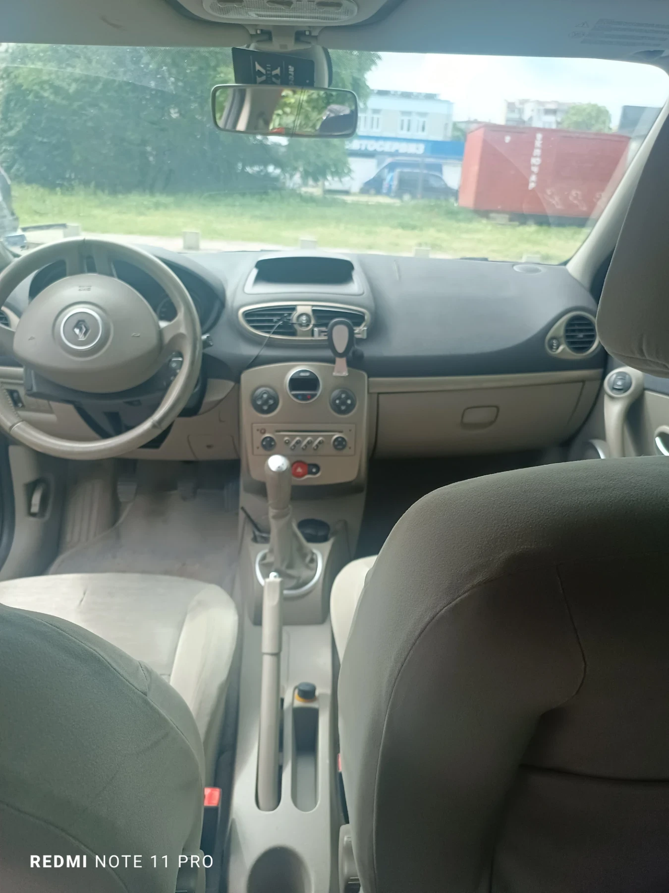 Renault Clio  - изображение 9