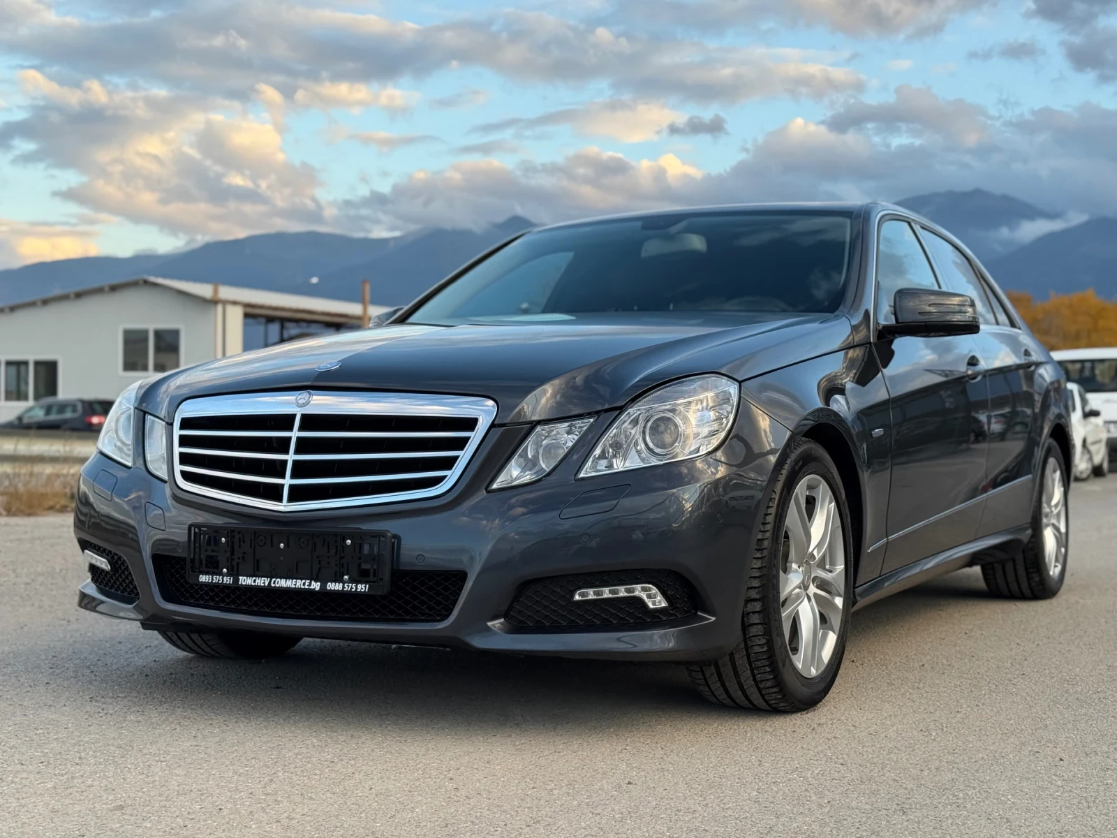 Mercedes-Benz E 220 2.2-cdi-УНИКАТ-AVANTGARDE-LED-XENON-BI XENON-TOP - изображение 3