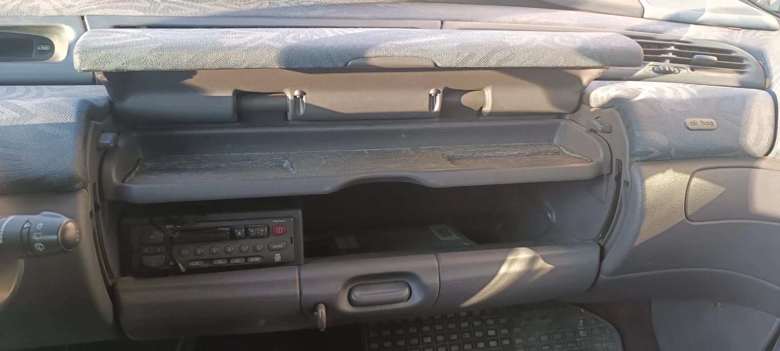 Renault Espace DT 2.2 , снимка 12 - Автомобили и джипове - 53801965