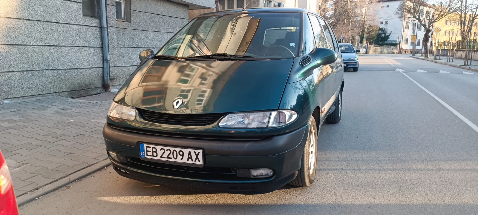 Renault Espace DT 2.2 , снимка 4 - Автомобили и джипове - 53801965