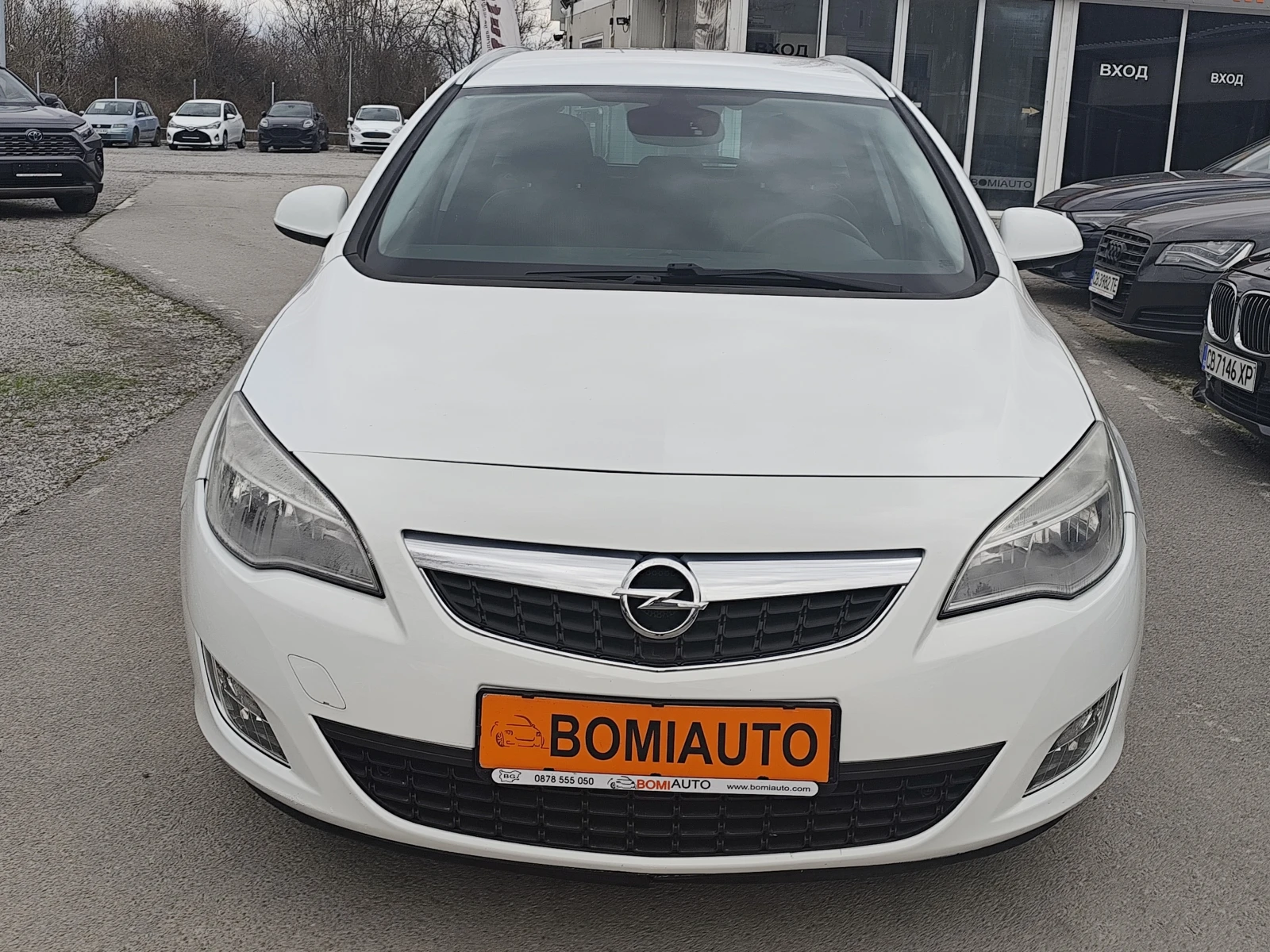 Opel Astra 1.7CDTi* EURO5A* Klimatronik* , снимка 2 - Автомобили и джипове - 53902866