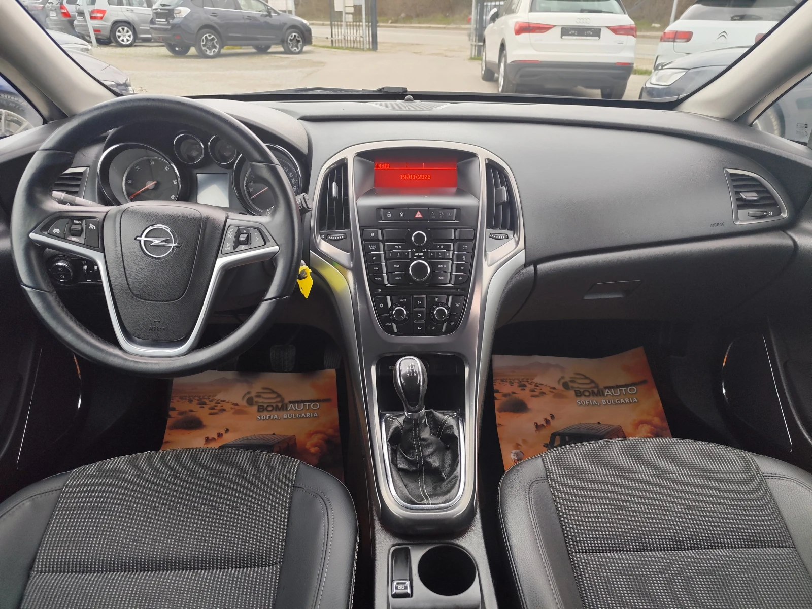 Opel Astra 1.7CDTi* EURO5A* Klimatronik* , снимка 8 - Автомобили и джипове - 53902866