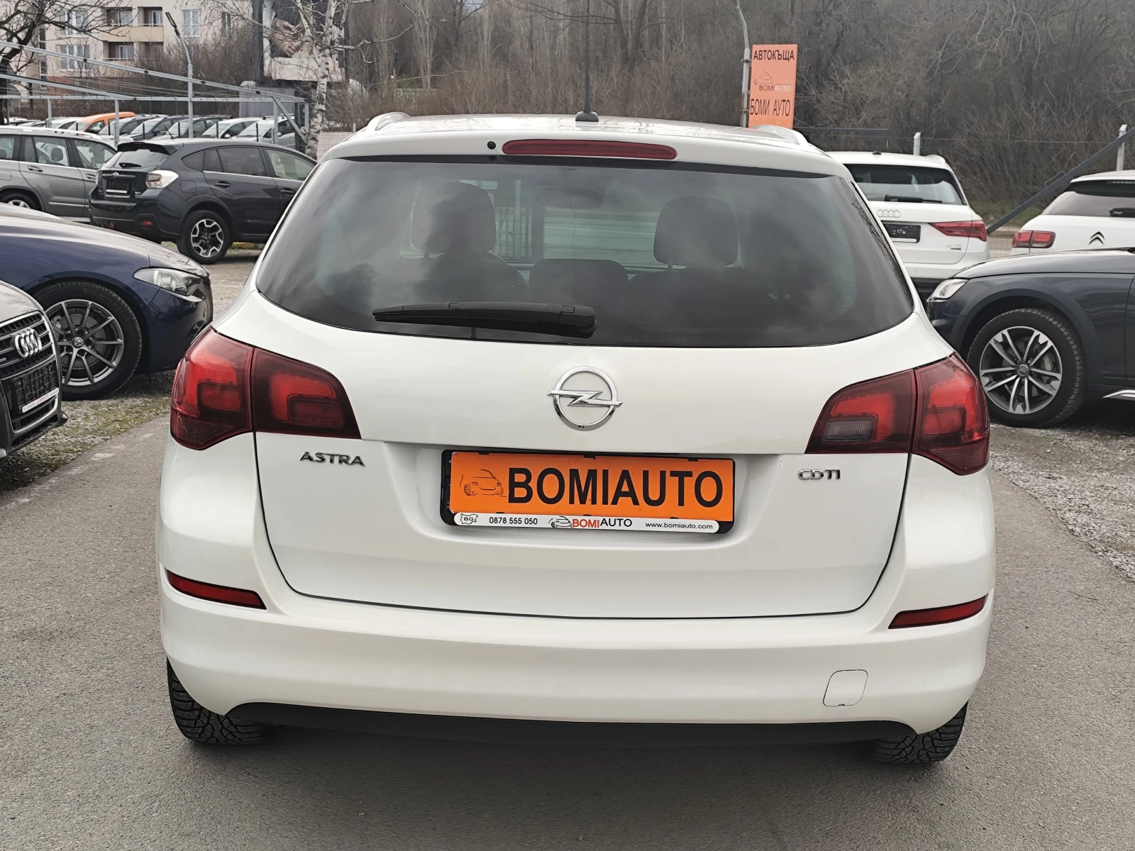 Opel Astra 1.7CDTi* EURO5A* Klimatronik* , снимка 5 - Автомобили и джипове - 53902866