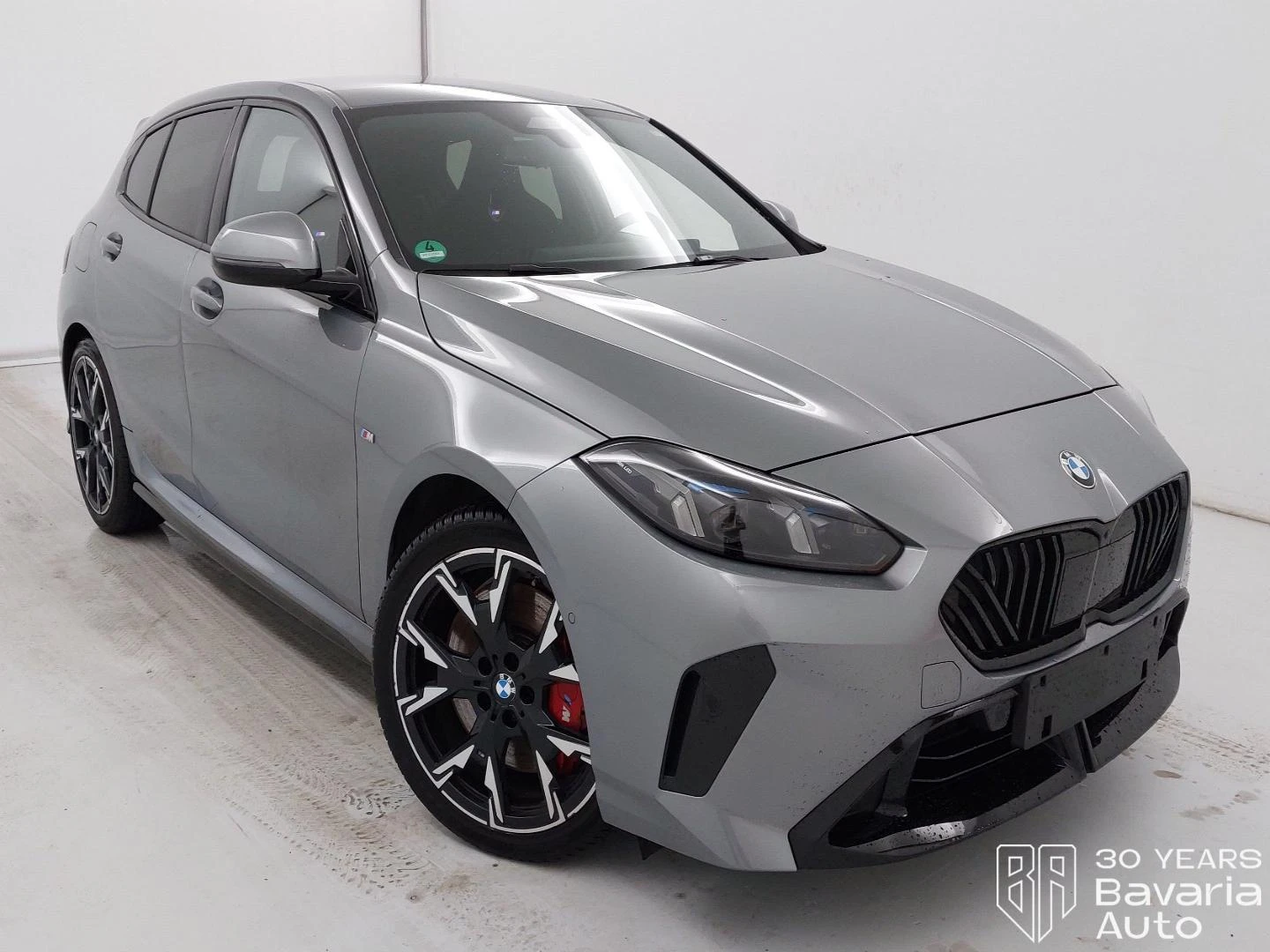 BMW 120 i M Sport Paket, снимка 4 - Автомобили и джипове - 53965795