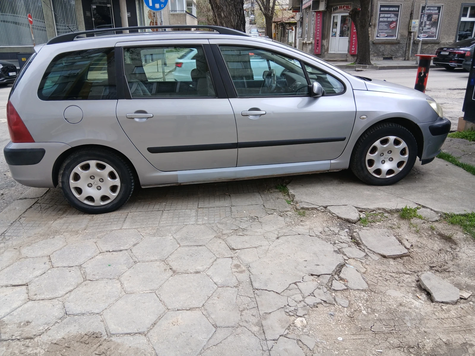 Peugeot 307, снимка 7 - Автомобили и джипове - 54124735