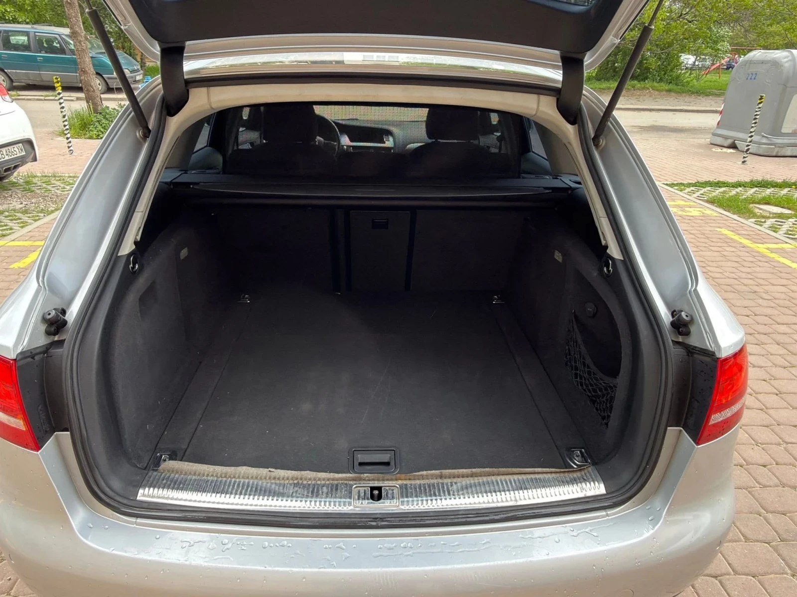 Audi A4 2.0 TDI АВТОМАТИК, снимка 9 - Автомобили и джипове - 54457649