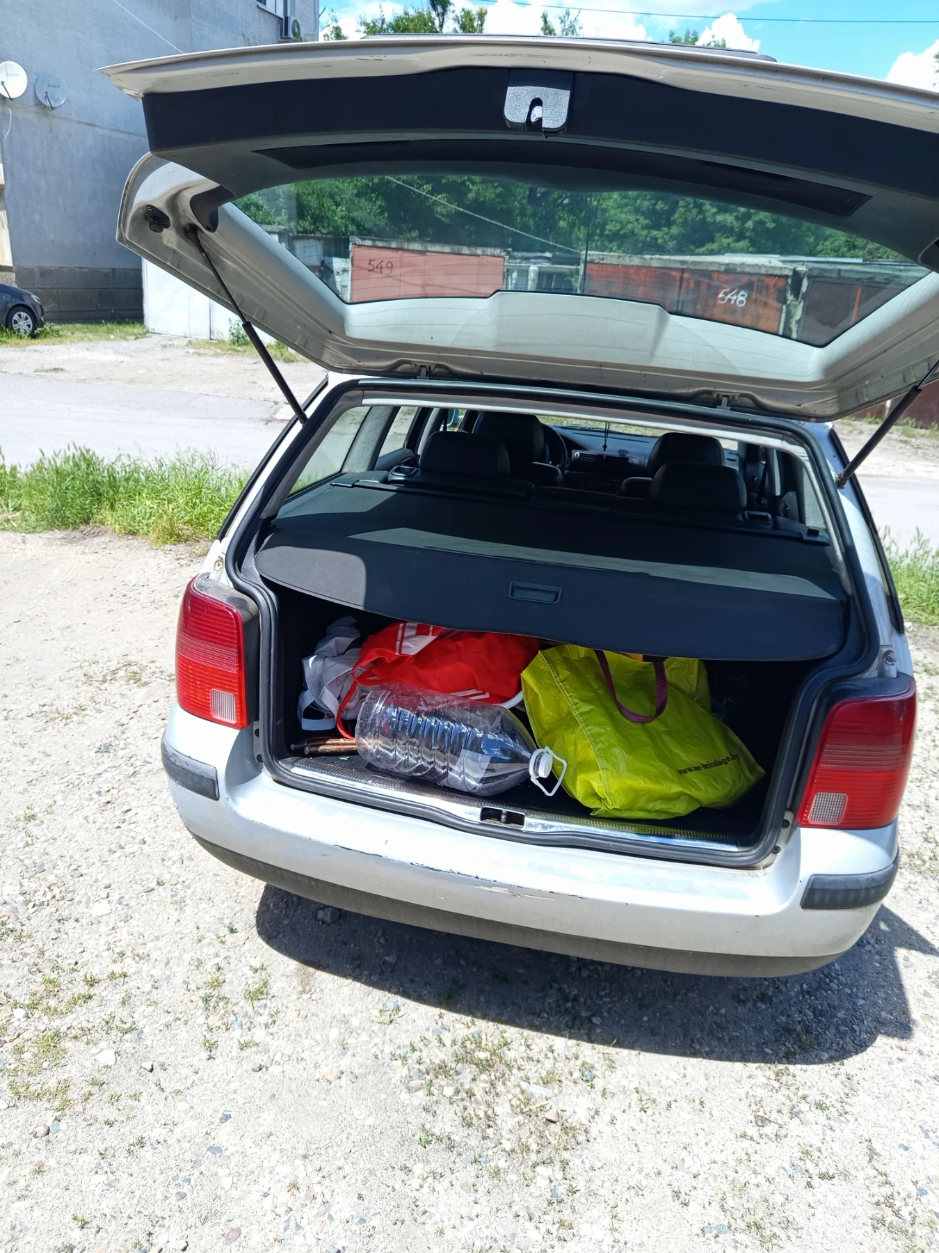 VW Passat 1.9тди, снимка 6 - Автомобили и джипове - 54770450