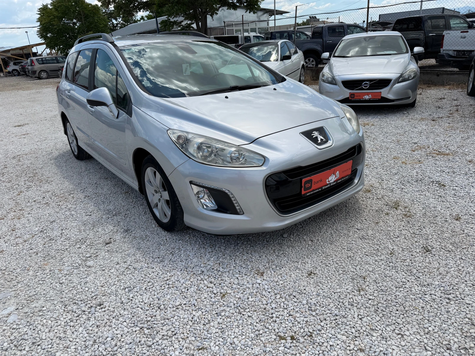 Peugeot 308 1.6HDI, снимка 6 - Автомобили и джипове - 54725959