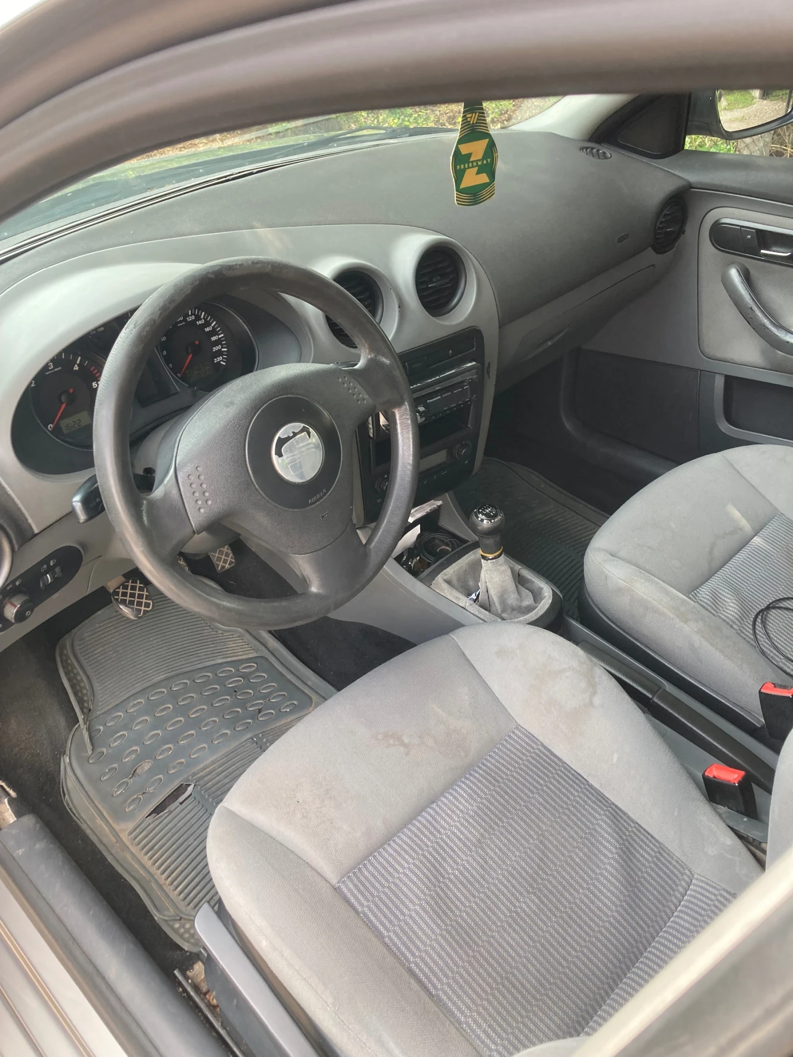 Seat Ibiza TDI, снимка 3 - Автомобили и джипове - 54754117