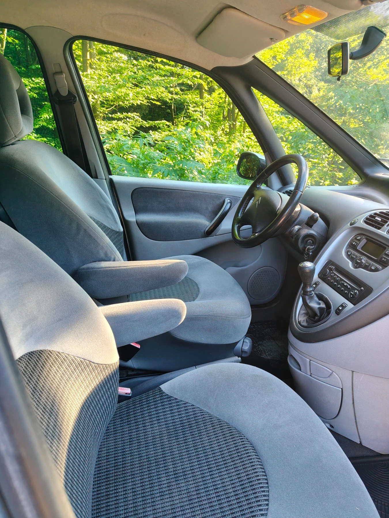 Citroen Xsara picasso 1.6, снимка 6 - Автомобили и джипове - 54961959