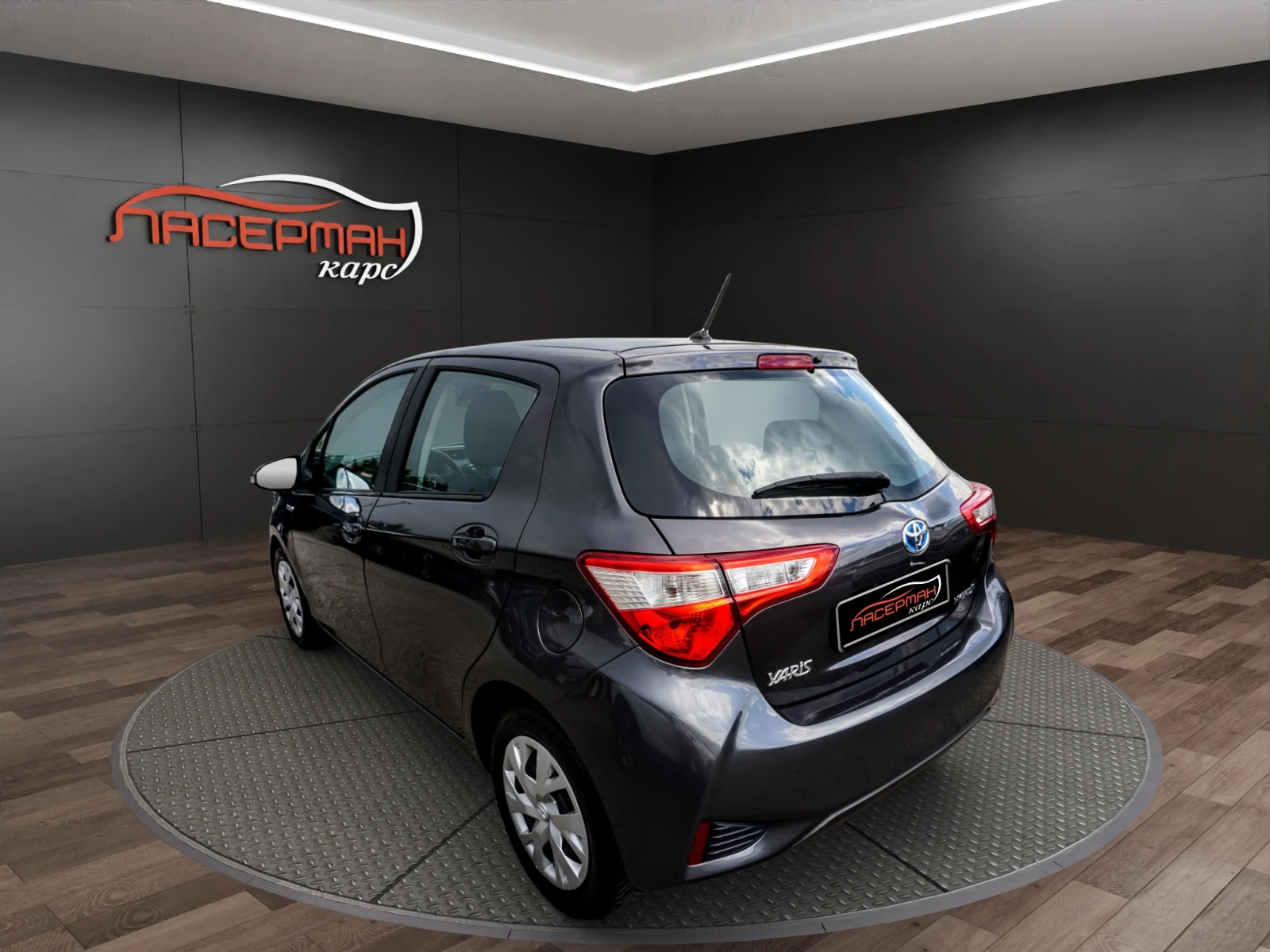 Toyota Yaris 1.5HYBRID ACTIVE , снимка 4 - Автомобили и джипове - 54999880