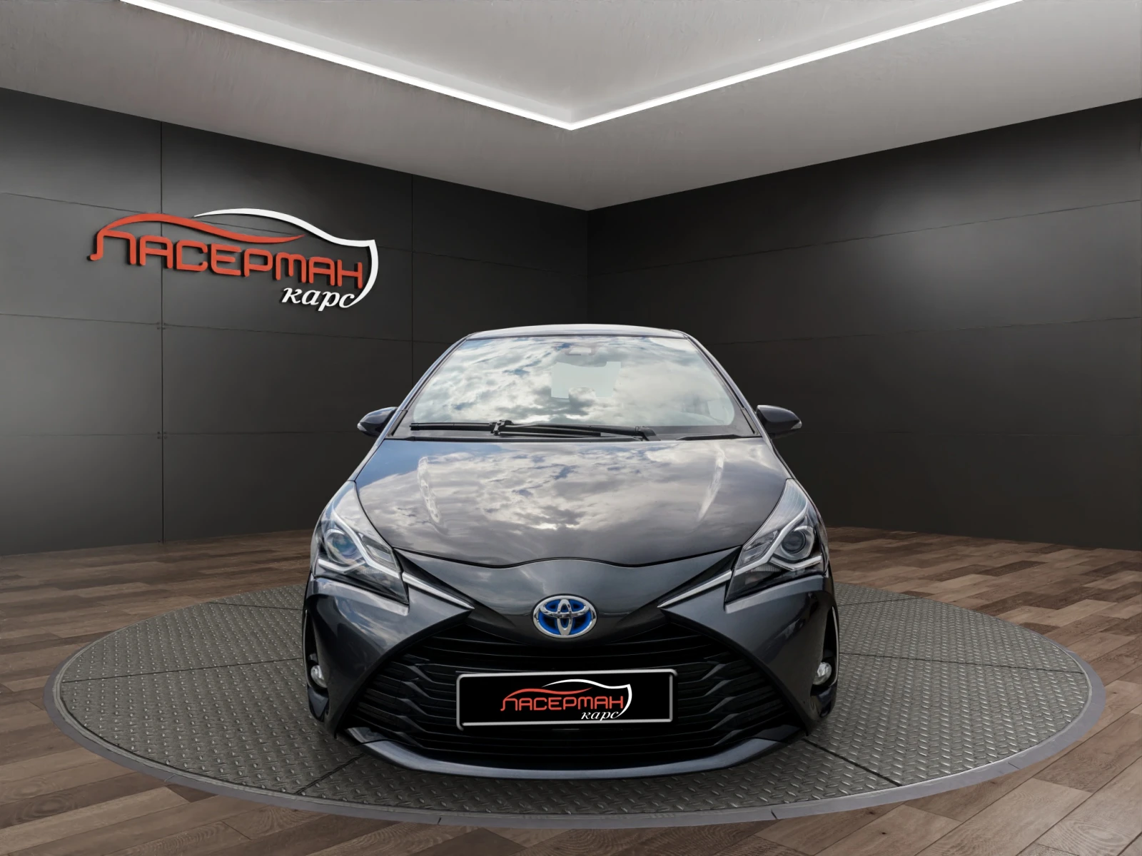 Toyota Yaris 1.5HYBRID ACTIVE , снимка 5 - Автомобили и джипове - 54999880