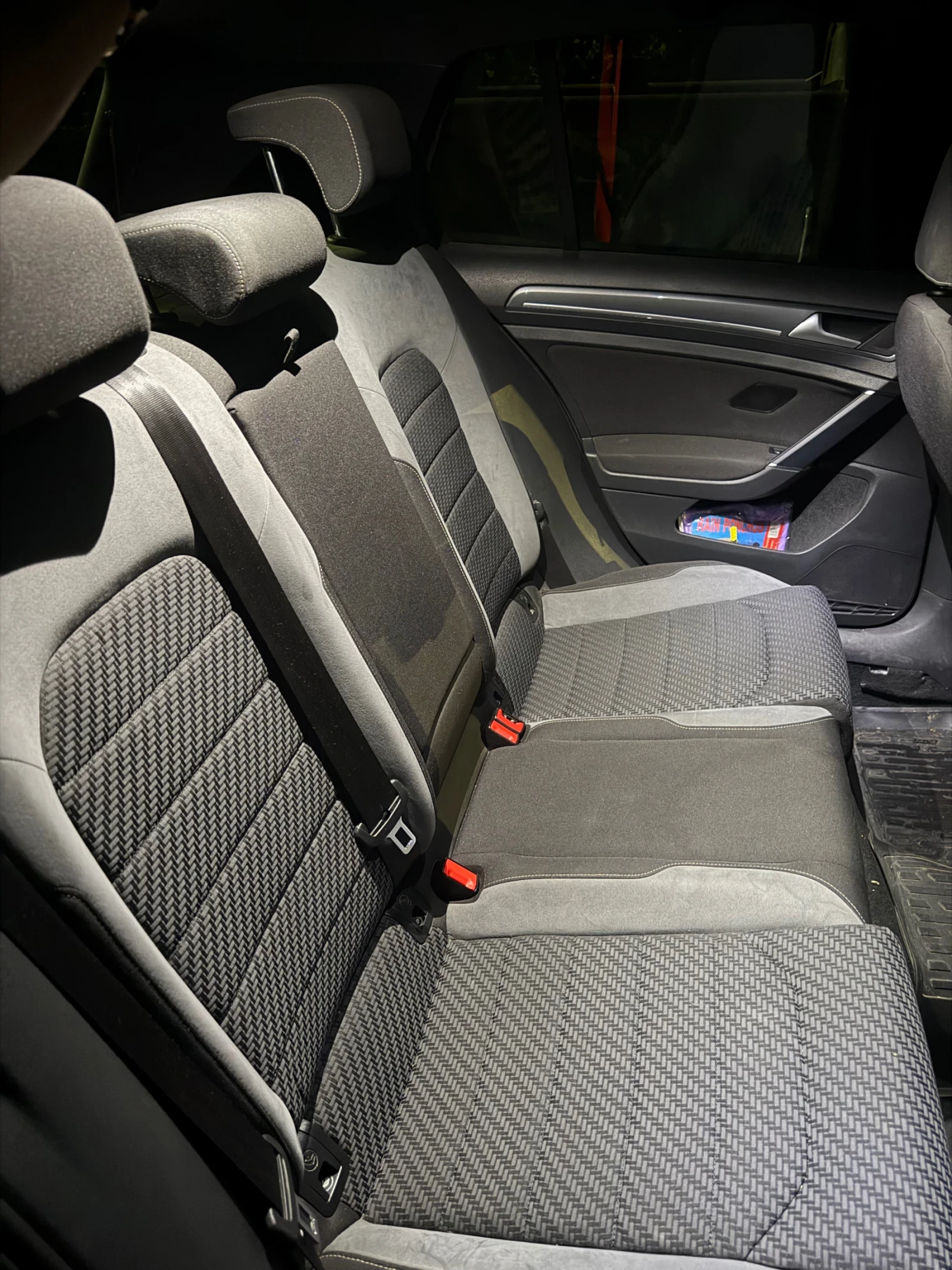 VW Golf VW Golf 7.5 3x R-LINE, снимка 11 - Автомобили и джипове - 55004254