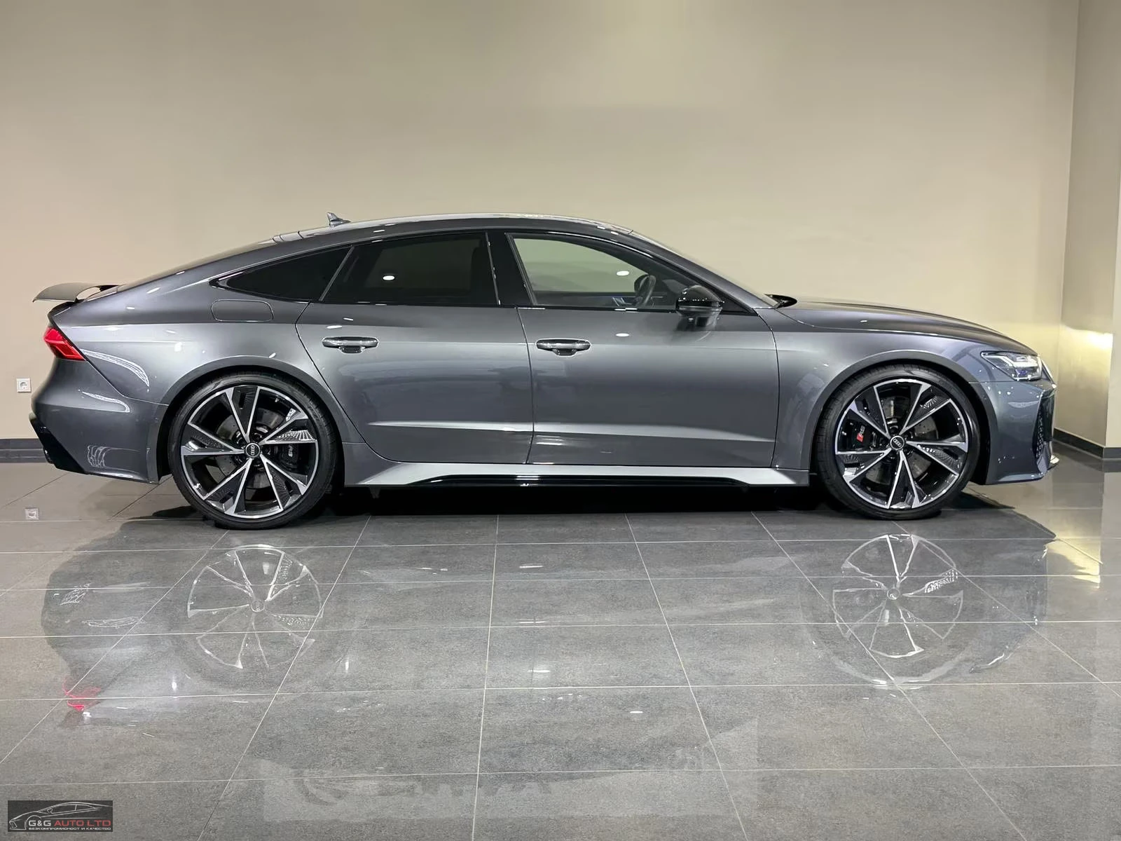 Audi Rs7 QUATTRO/600HP/HUD/360/SOFTCLOSE/ACC/496z, снимка 5 - Автомобили и джипове - 55087540