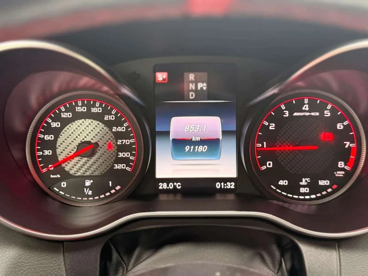 Mercedes-Benz C 63 AMG * COUPE* АВТОКРЕДИТ БЕЗ ПЪРВОНАЧАЛНА ВНОСКА* , снимка 7 - Автомобили и джипове - 55795944