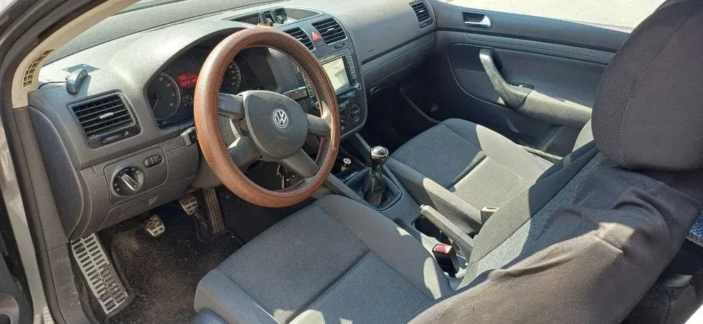 VW Golf, снимка 3 - Автомобили и джипове - 55801722