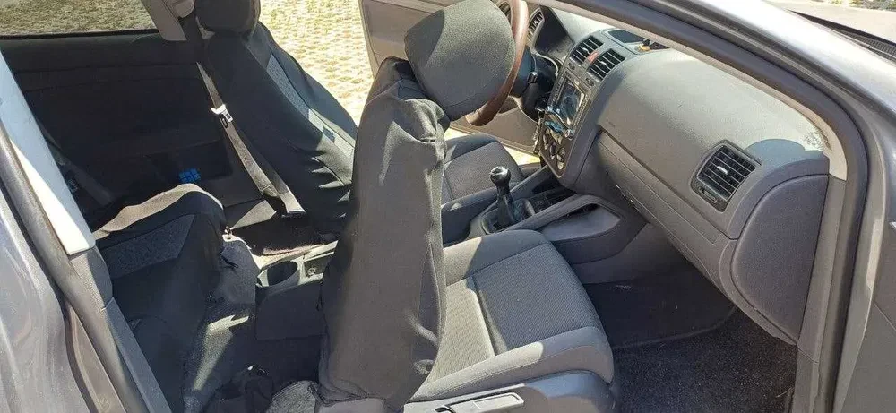 VW Golf, снимка 4 - Автомобили и джипове - 55801722
