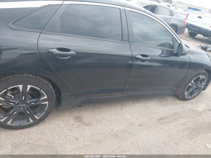 Kia K5, снимка 11 - Автомобили и джипове - 56686240