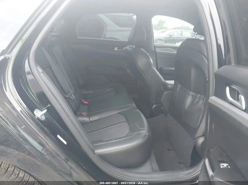 Kia K5, снимка 7 - Автомобили и джипове - 56686240