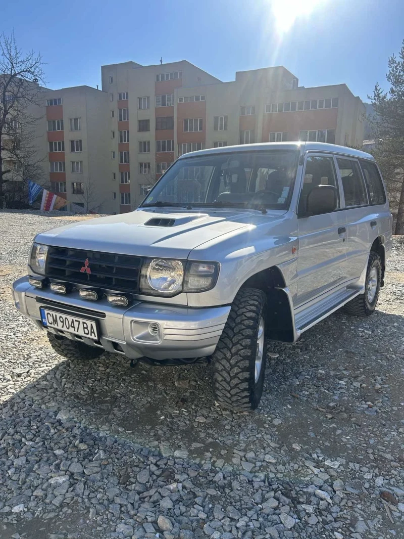 Mitsubishi Pajero, снимка 1 - Автомобили и джипове - 49453704