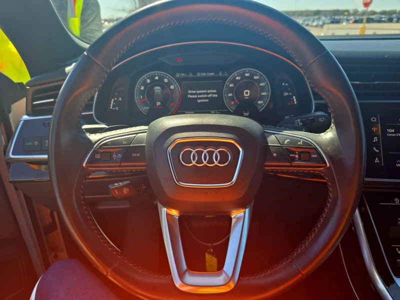 Audi Q8 Virtual* B&O* 360* distronik* Matrix* BLACK OPTIC*, снимка 8 - Автомобили и джипове - 49579612