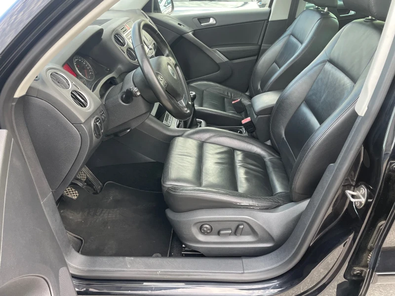 VW Tiguan 2.0TDi Full Options , снимка 9 - Автомобили и джипове - 52361313